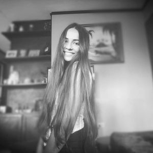 Meet your Posher, Ana maria